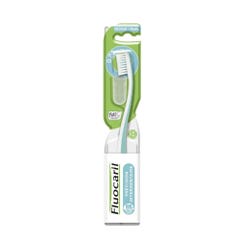 Fluocaril Medium toothbrush 0.23mm Interdental precision x1