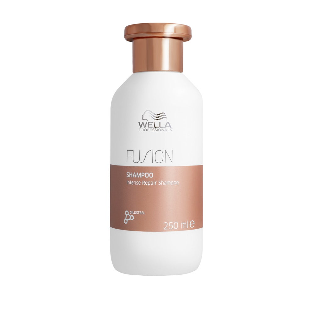 Wella Professionals Fusion Repairing Intensive Shampoo 250ml