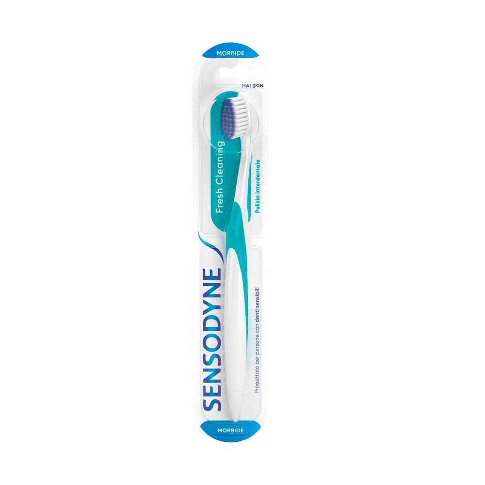 Sensodyne Fresh cleaning soft toothbrush